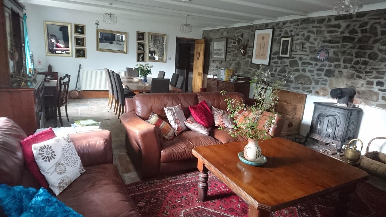 Middle Mill Bed & Breakfast Kidwelly Exterior photo